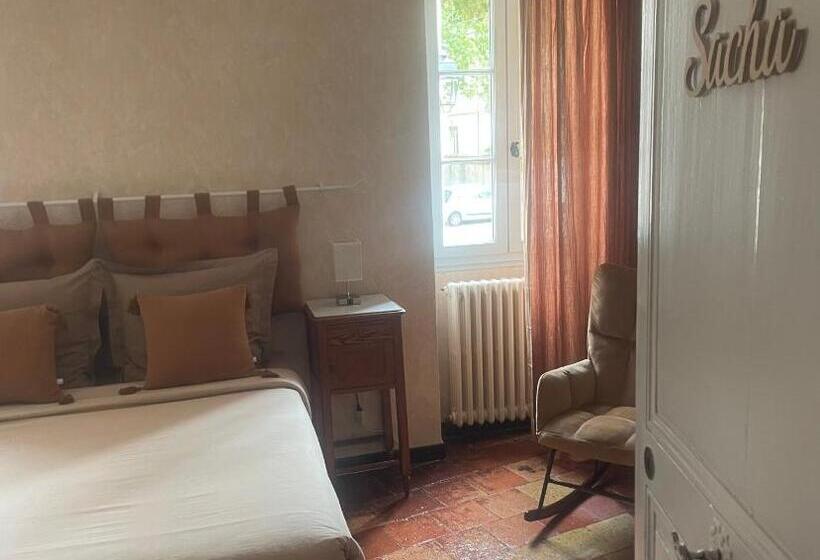مبيت وإفطار Maison D Hotes Le Val D Aleth