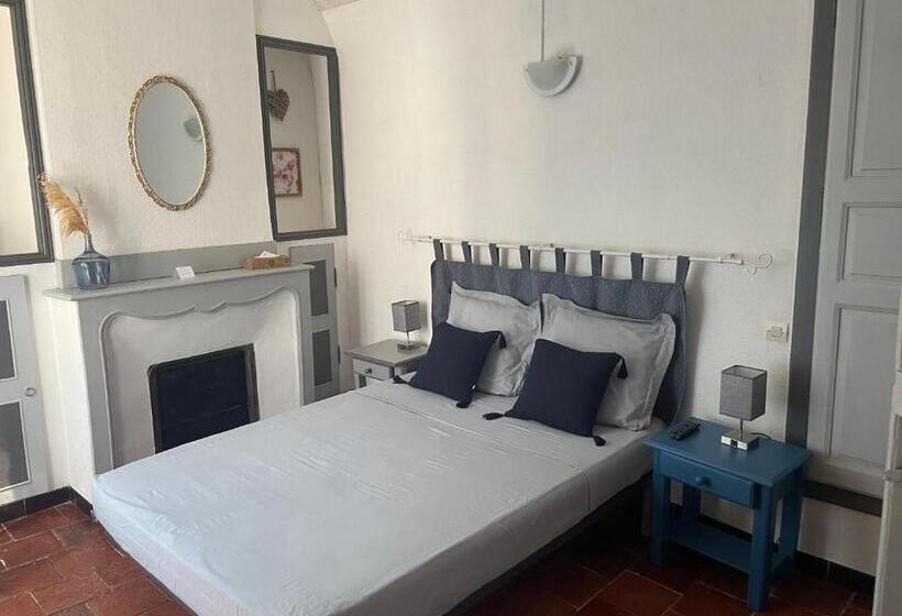 مبيت وإفطار Maison D Hotes Le Val D Aleth