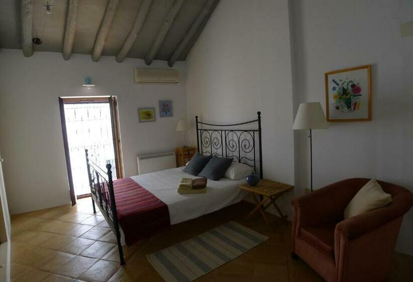 ベッドアンドブレックファースト Salvatierra Guest House