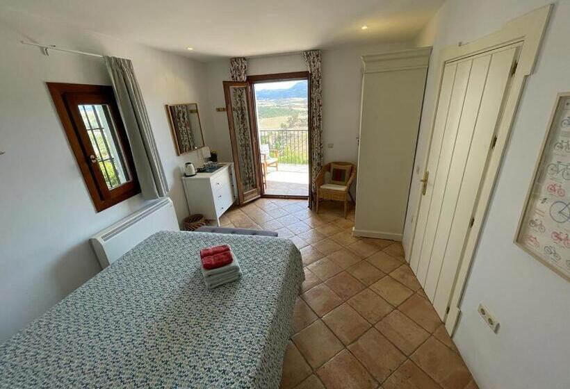 ベッドアンドブレックファースト Salvatierra Guest House