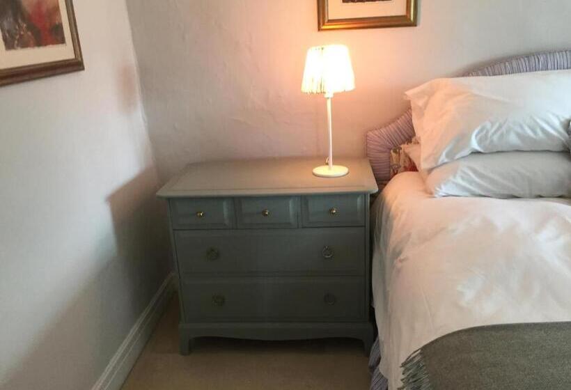 Bed and Breakfast Swan Cottage