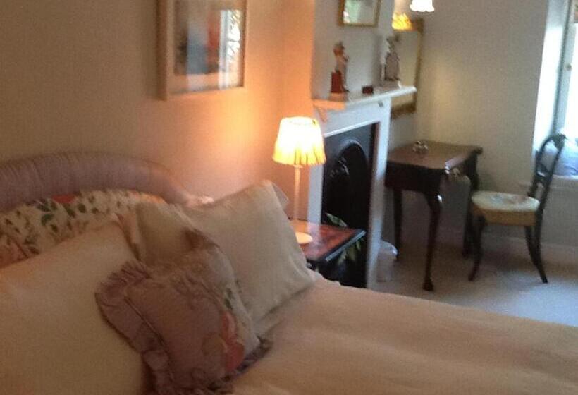 Bed and Breakfast Swan Cottage