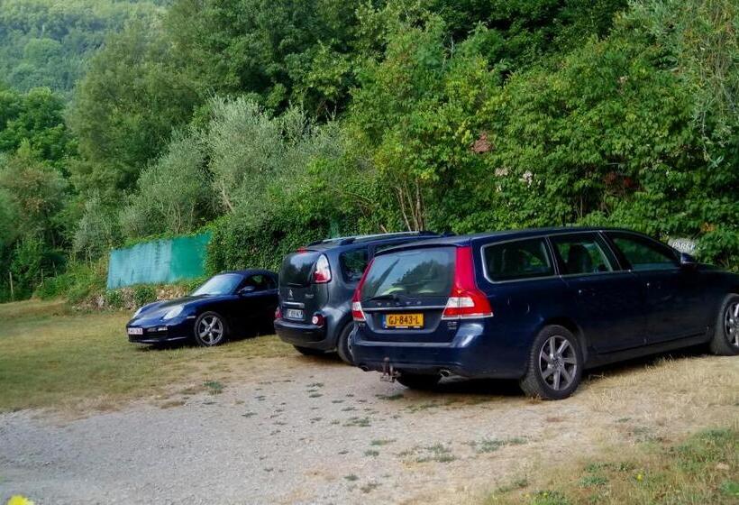 Domaine Du Paraïs B&b