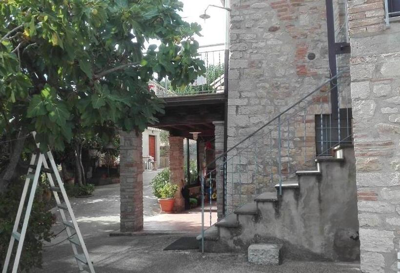هتل Agriturismo Cerquaglia