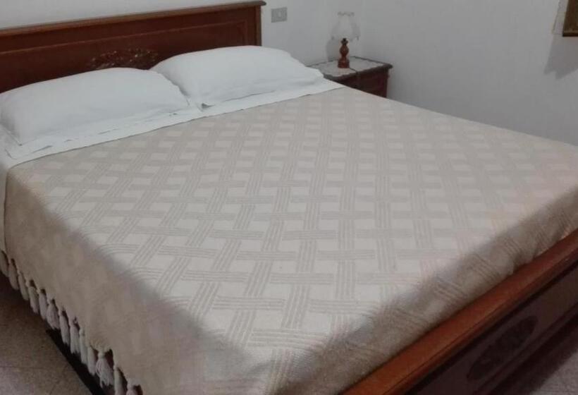 هتل Agriturismo Cerquaglia