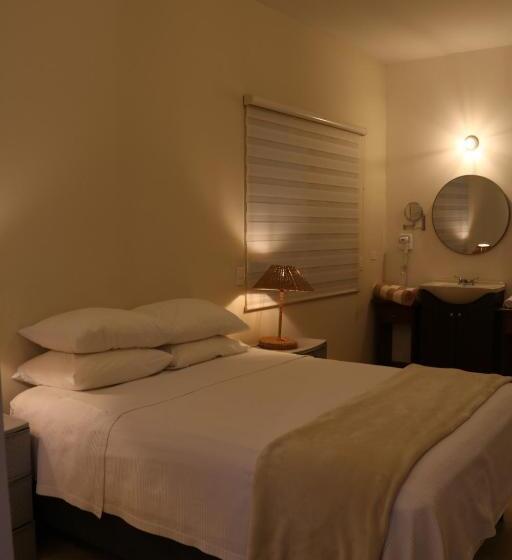 فندق Casa Bugambilias