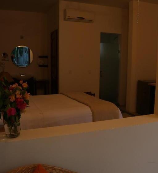 فندق Casa Bugambilias