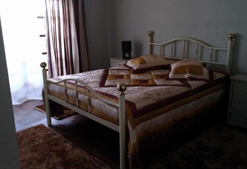 Отель Casa Deus