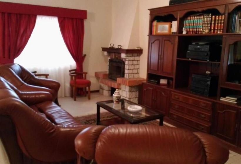 Отель Casa Deus