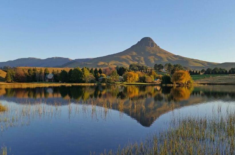 בית מלון כפרי Copperleigh Trout Cottages