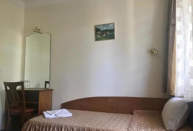 Отель Daf Trans