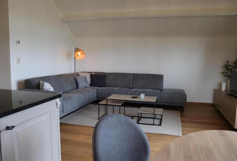 בית מלון כפרי Hoeve De Zeeanjelier