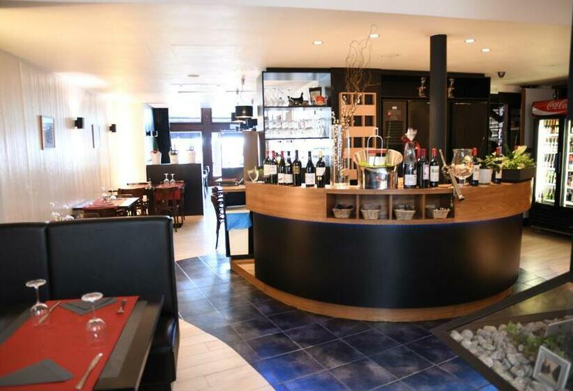 ホテル L Auberge Saint Remacle