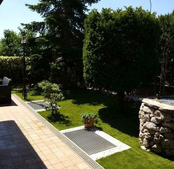 ペンション Affittacamere La Madonnina