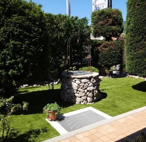 ペンション Affittacamere La Madonnina