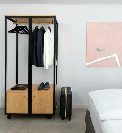 膳宿费 Bnbiz   Coworking