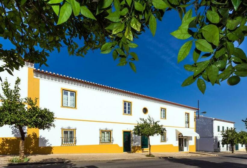 بنسيون Hospedaria Da Roda