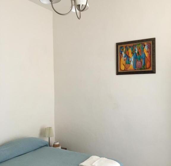 پانسیون La Racia