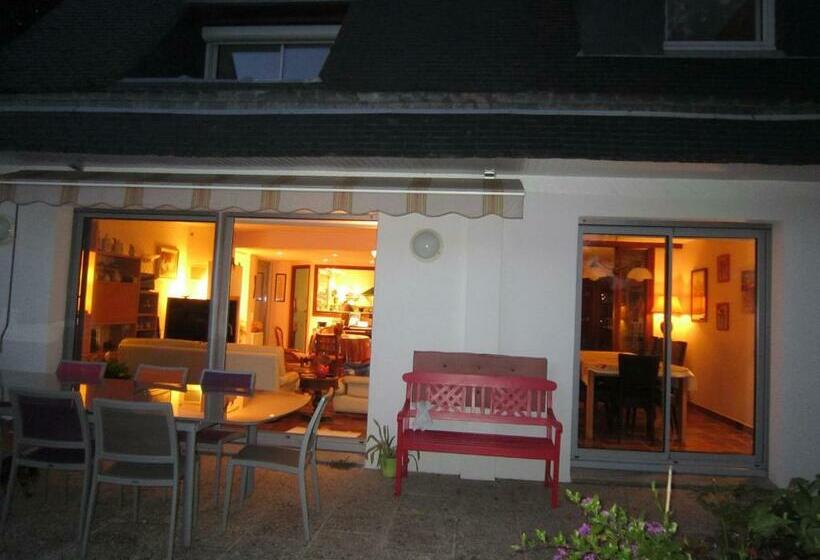 بنسيون La Vie Au Roze