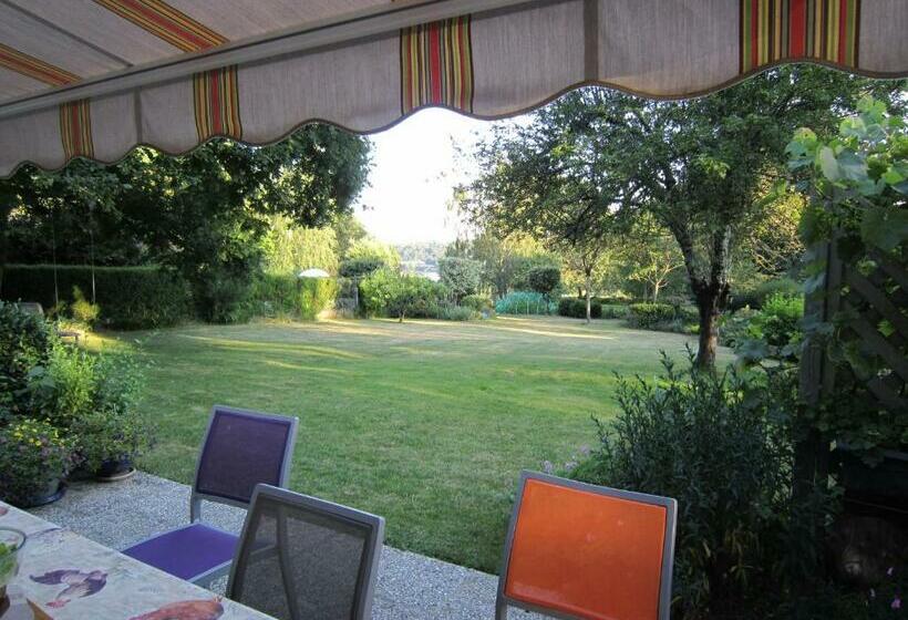 بنسيون La Vie Au Roze