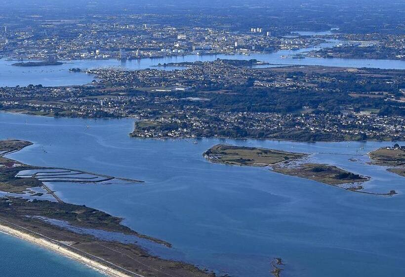 بنسيون La Vie Au Roze