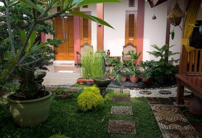 פנסיון Maharani Homestay