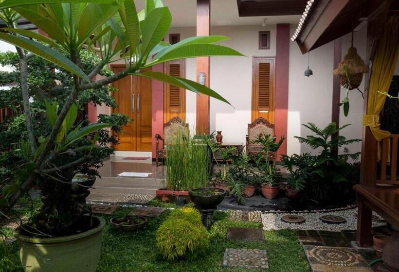 פנסיון Maharani Homestay