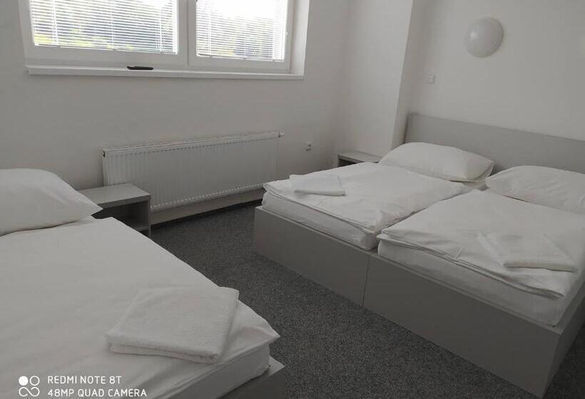 پانسیون Penzion Valmez