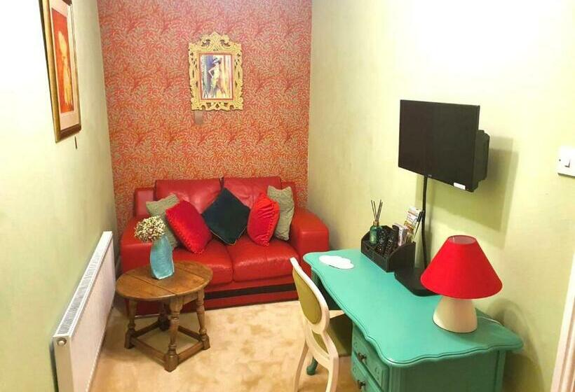 Seven Acre Corner B&b