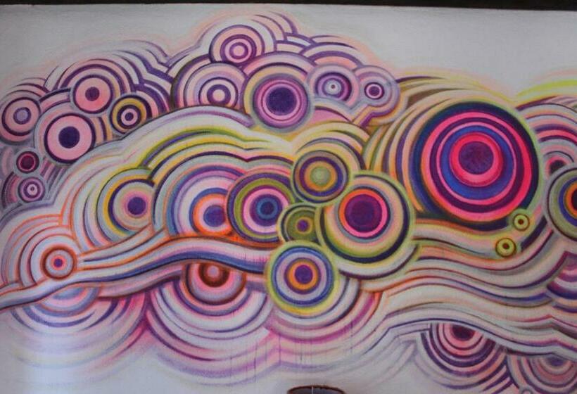 ユースホステル 5th Element Beach House Caparica