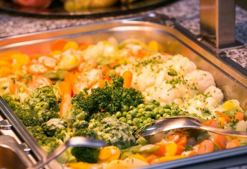 ユースホステル Jugendhaus St. Kilian