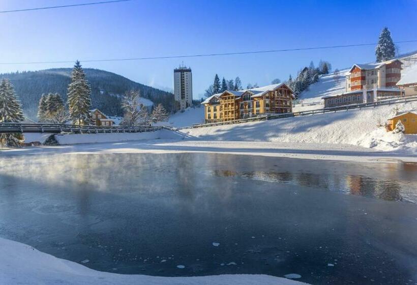 Aparthotel Kovarna Residence