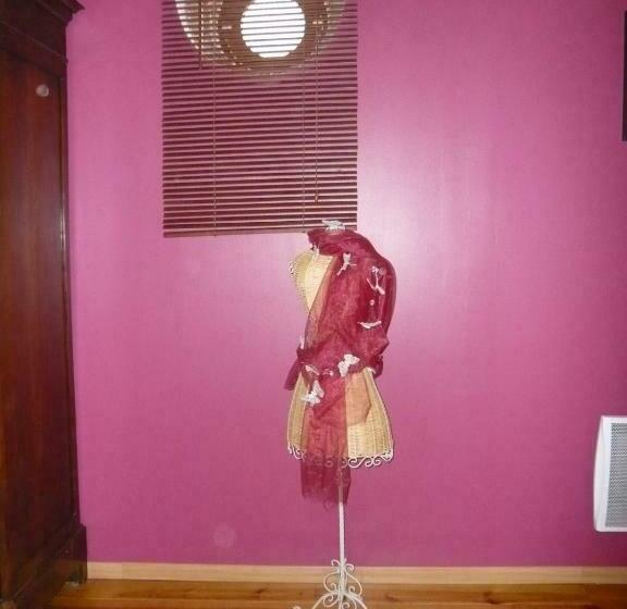 مبيت وإفطار Chambres Et Roulotte De La Gentilhommière