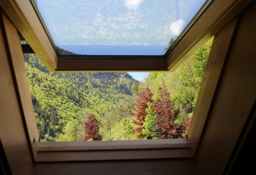 住宿加早餐  Durmi E Insumiasci