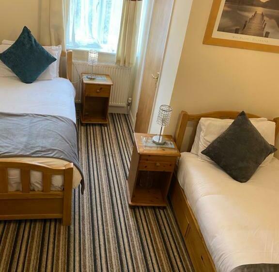 Bed and Breakfast Four Seasons Guest House