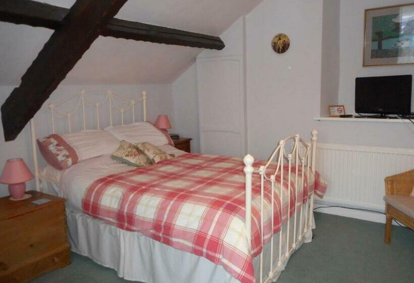 مبيت وإفطار Glascoed Farmhouse