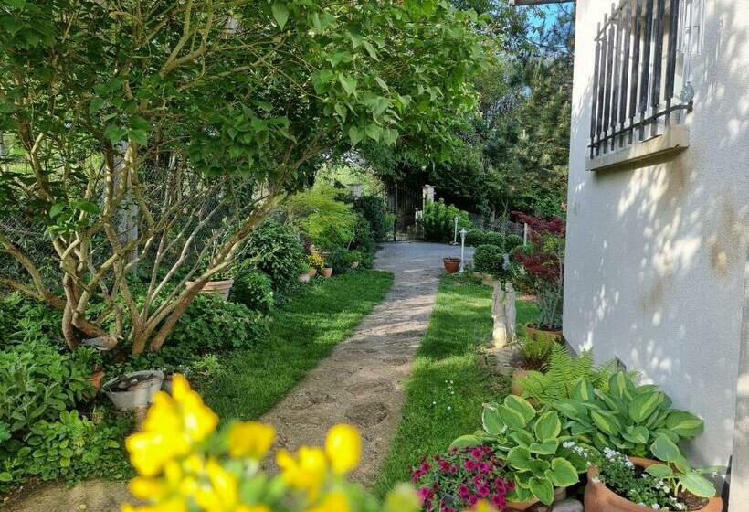 住宿加早餐  La Citadelle