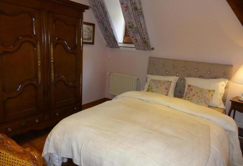 Bed and Breakfast Le Chateau Des Eglantines