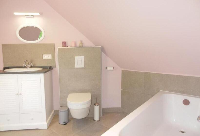 Bed and Breakfast Le Chateau Des Eglantines