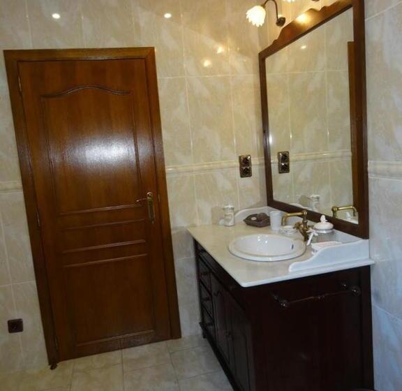 Bed and Breakfast Le Chateau Des Eglantines