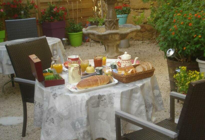 مبيت وإفطار Locastillon