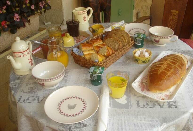 مبيت وإفطار Locastillon