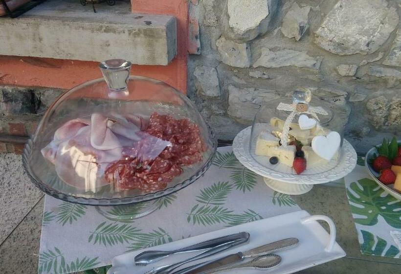 Bed And Breakfast Papillon