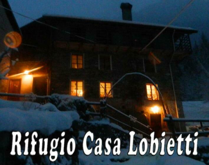 민박 Rifugio Casa Lobietti