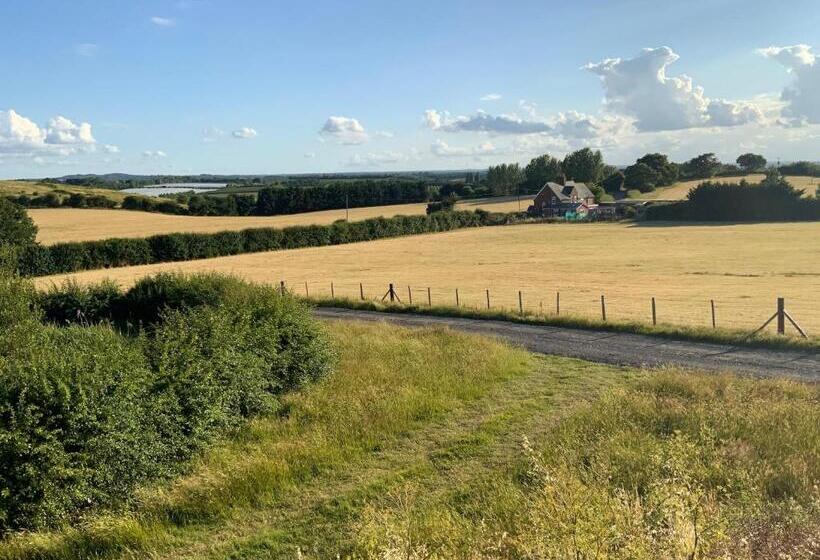 مبيت وإفطار The Shepherds Snug