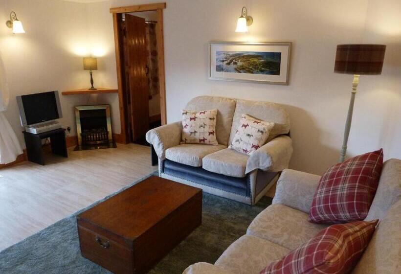 צימר The Steading At Barmore