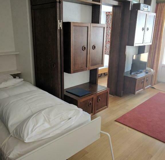 Holiday Accommodation   Swimming Pool Available