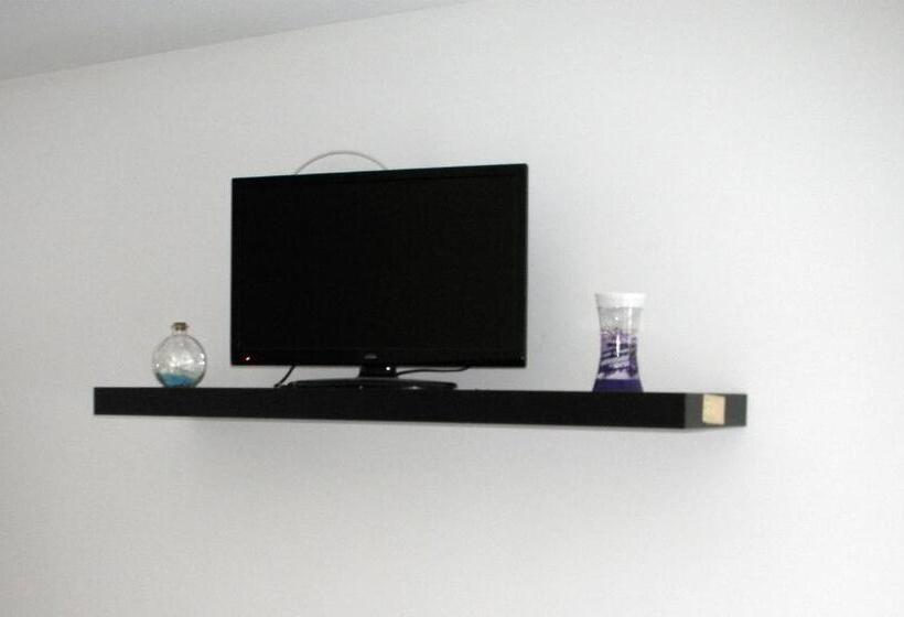 ホテル Alojamento Costa & Dias