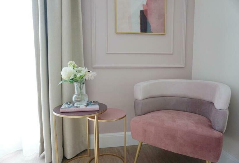 Отель Astoria The Hague