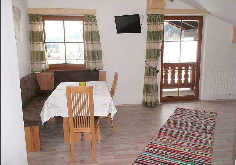 Отель Lanzenbauernhof